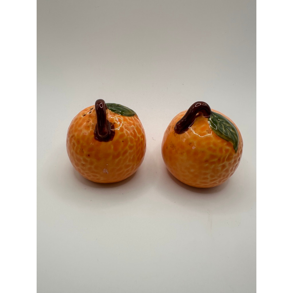 Vintage Tangerine Salt and Pepper Shakers – Glossy Citrus Ceramic - Picture 5 of 5